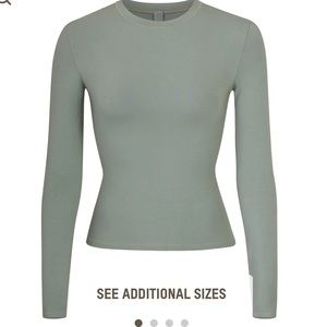 Skims // size S // cotton collection // jersey long sleeve tee // color mineral